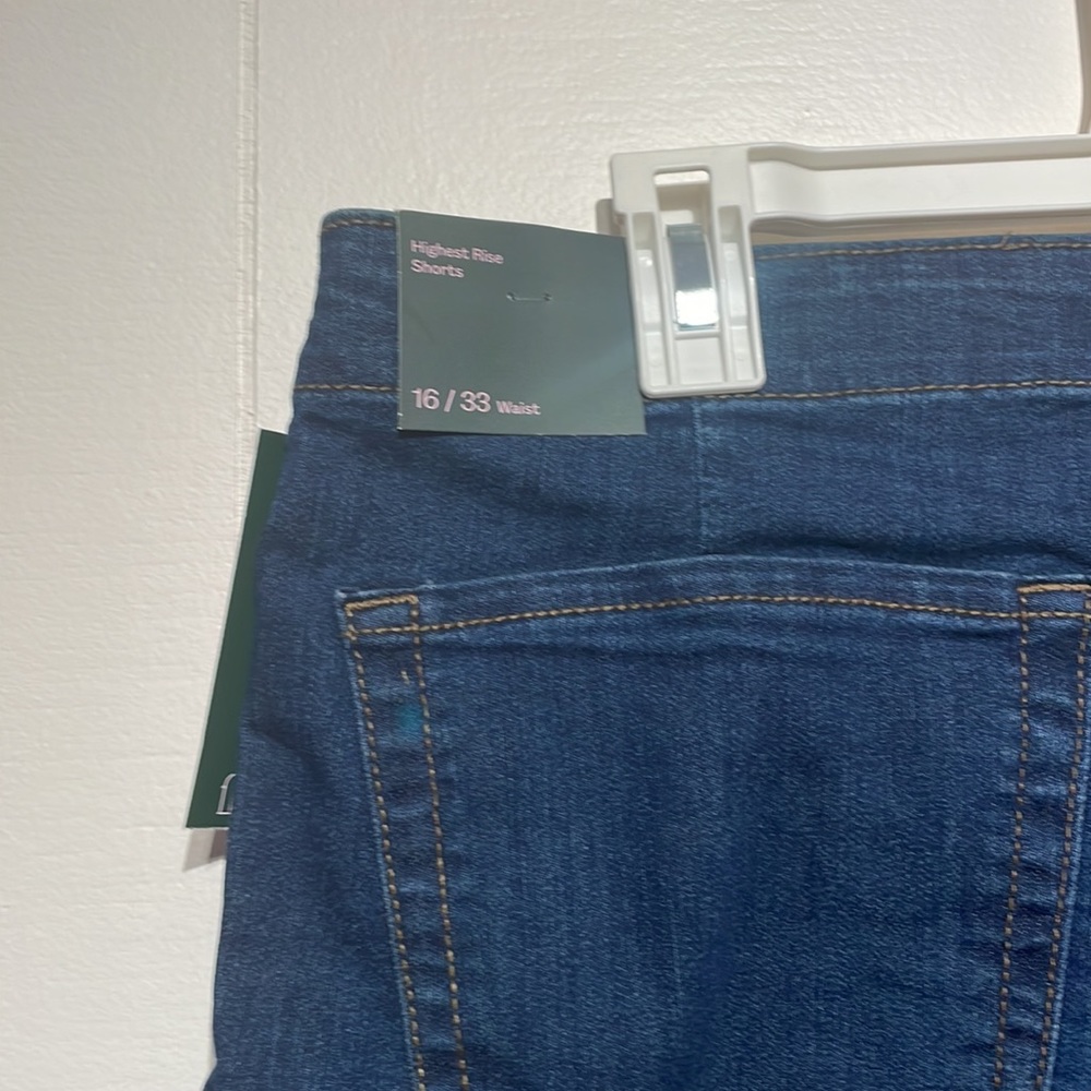 Wild Fable Highest Rise Shorts - Picture 3 of 4